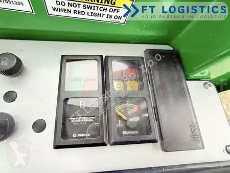 Štvorcestný vysokozdvižný vozík Combilift
