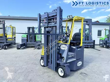 Stivuitor multidirectional Combilift
