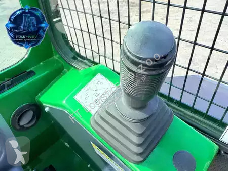 Stivuitor multidirectional Combilift