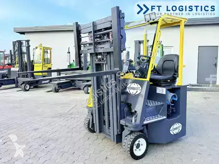 رافعة شوكية متعددة الاتجاهات Combilift