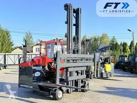Stivuitor multidirectional Combilift