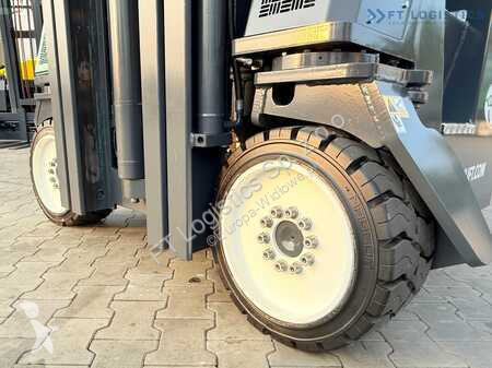 Stivuitor multidirectional Combilift