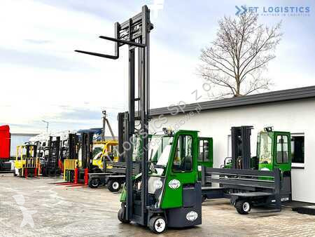 Stivuitor multidirectional Combilift