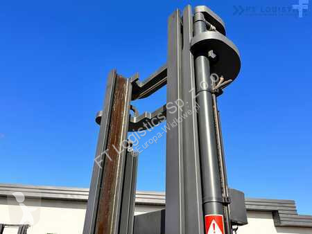 Stivuitor multidirectional Combilift