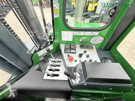 Stivuitor multidirectional Combilift