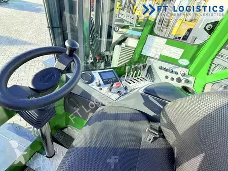 Štvorcestný vysokozdvižný vozík Combilift