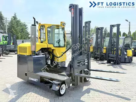 Stivuitor multidirectional Combilift