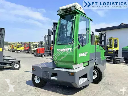 Chariot multidirectionnel Combilift