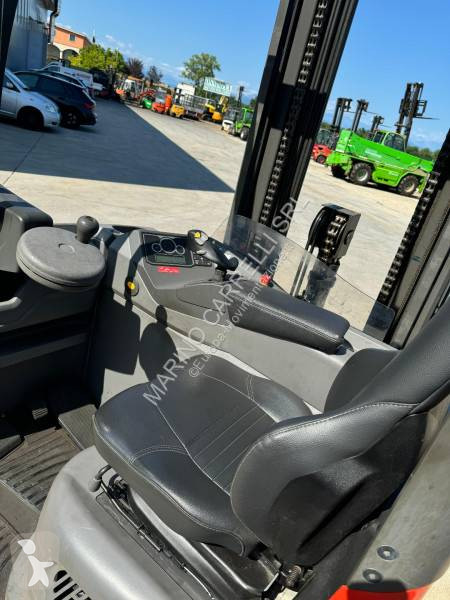 Stivuitor multidirectional Linde R 25 F