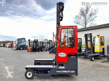 Stivuitor multidirectional Combilift