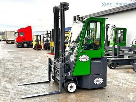 Stivuitor multidirectional Combilift