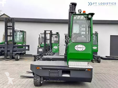 Štvorcestný vysokozdvižný vozík Combilift