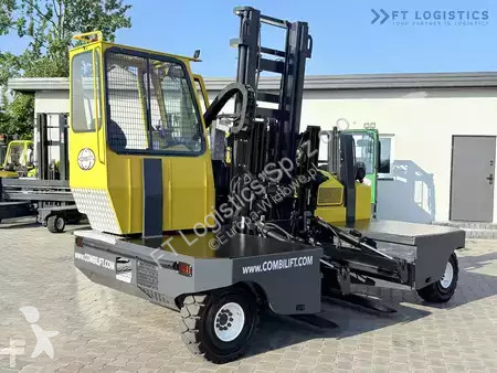 Štvorcestný vysokozdvižný vozík Combilift