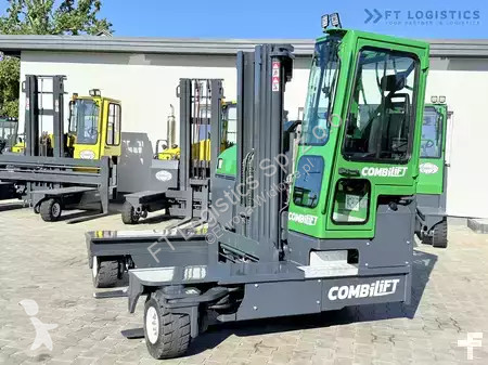Štvorcestný vysokozdvižný vozík Combilift