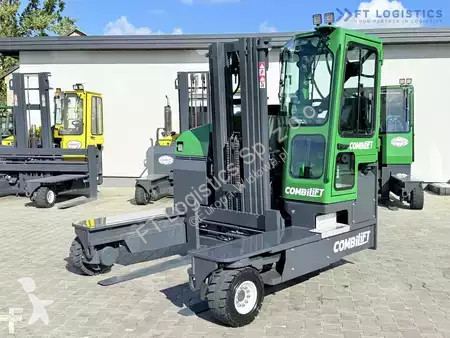 Štvorcestný vysokozdvižný vozík Combilift