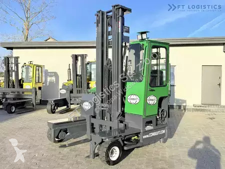 Štvorcestný vysokozdvižný vozík Combilift