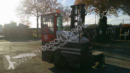Stivuitor multidirectional Combilift