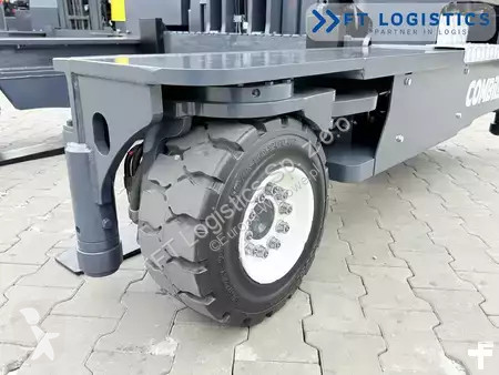 Štvorcestný vysokozdvižný vozík Combilift