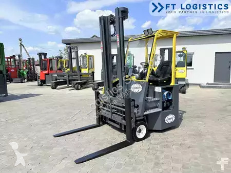 Многопосочен кар Combilift