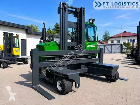 Многопосочен кар Combilift