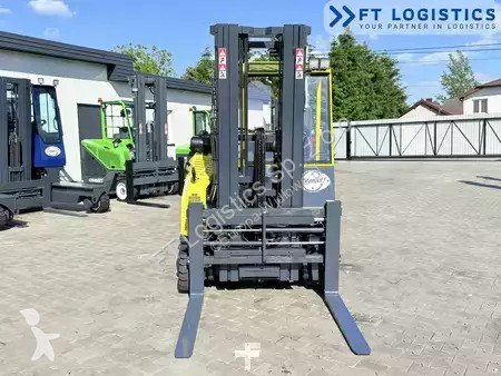 Stivuitor multidirectional Combilift