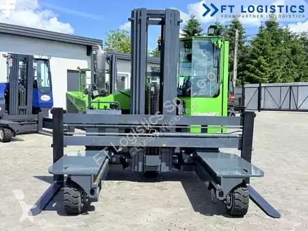 Многоходовой погрузчик Combilift