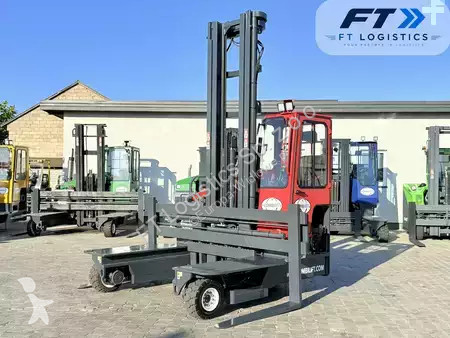 Stivuitor multidirectional Combilift