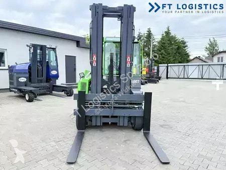 Chariot multidirectionnel Combilift