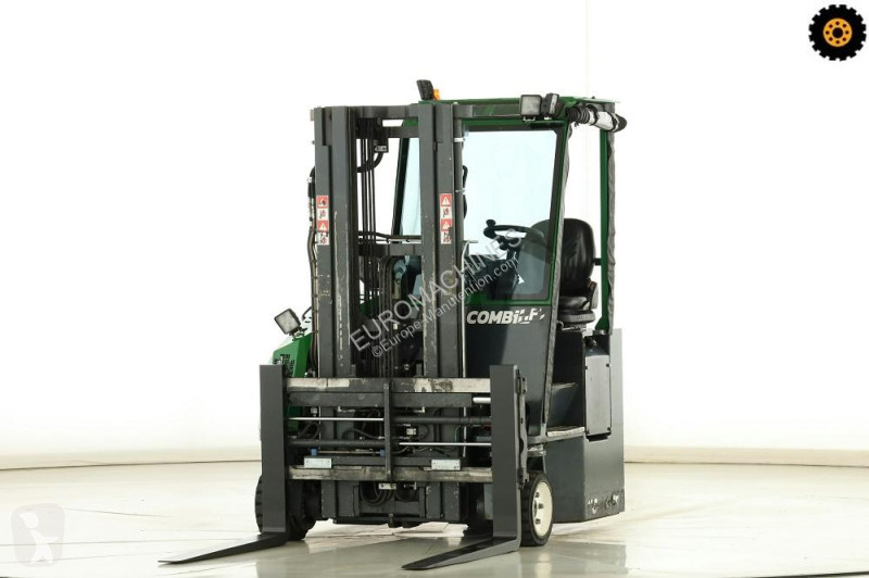 Chariot multidirectionnel Combilift  CB-3000