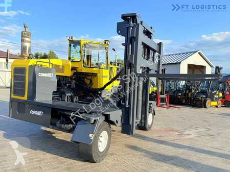 Empilhador multi direccional Combilift