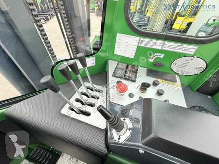 Stivuitor multidirectional Combilift