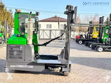 Štvorcestný vysokozdvižný vozík Combilift