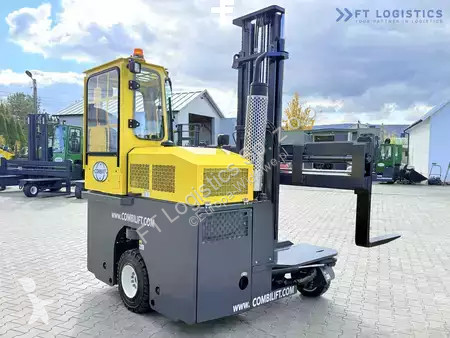 Štvorcestný vysokozdvižný vozík Combilift