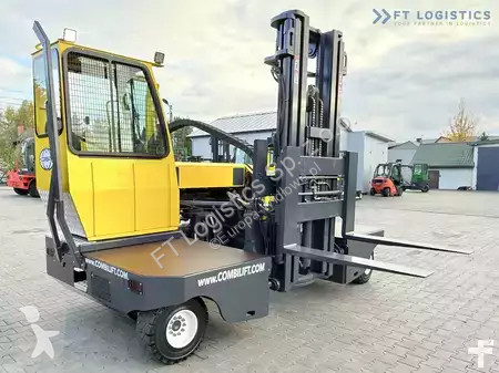 Štvorcestný vysokozdvižný vozík Combilift