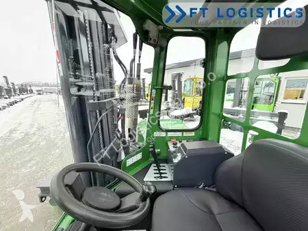 Štvorcestný vysokozdvižný vozík Combilift