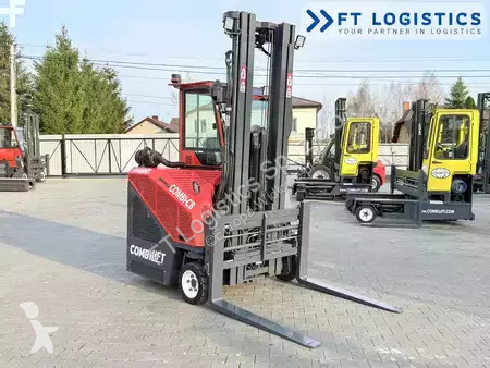 Štvorcestný vysokozdvižný vozík Combilift