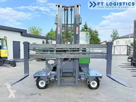 Многопосочен кар Combilift