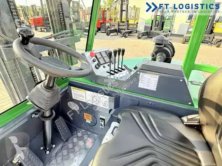 Štvorcestný vysokozdvižný vozík Combilift