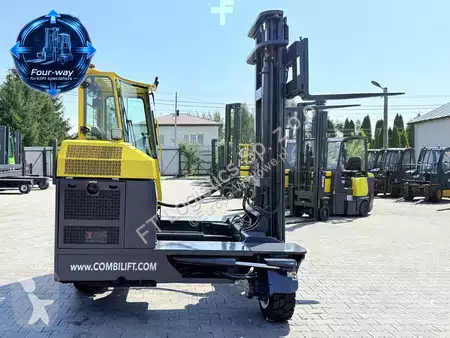 Многопосочен кар Combilift