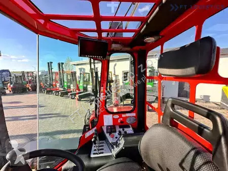Chariot multidirectionnel Combilift