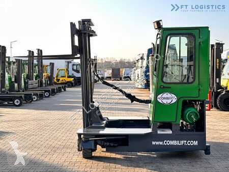 Stivuitor multidirectional Combilift