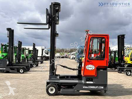 Stivuitor multidirectional Combilift