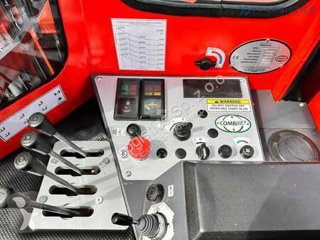 Stivuitor multidirectional Combilift