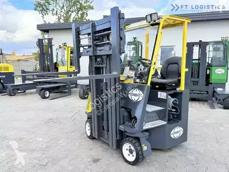Štvorcestný vysokozdvižný vozík Combilift