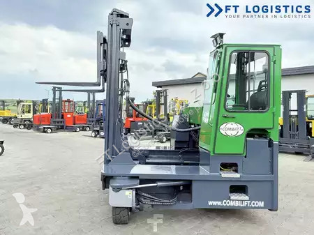 رافعة شوكية متعددة الاتجاهات Combilift