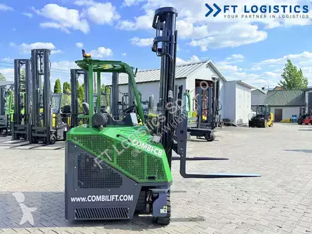 رافعة شوكية متعددة الاتجاهات Combilift
