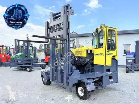 Многопосочен кар Combilift