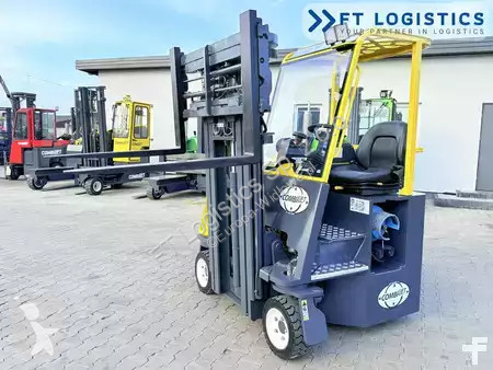 رافعة شوكية متعددة الاتجاهات Combilift