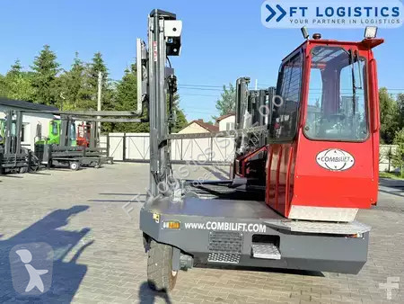 Многоходовой погрузчик Combilift