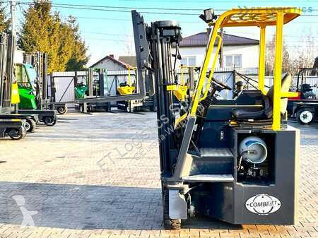 Stivuitor multidirectional Combilift